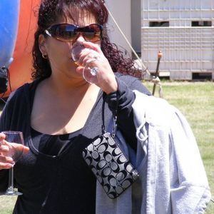 Meet your Posher, Ceci